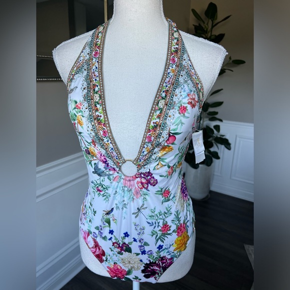 CAMILLA RING DETAIL PLUNGE V ONE PIECE, PLUMES AND PARTERRES SZ S 429$ - Picture 7 of 12